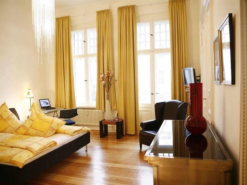 Stars Guesthouse ベルリン エクステリア 写真