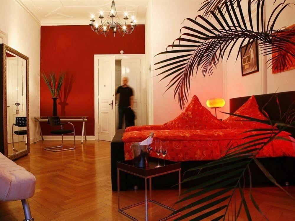 Stars Guesthouse ベルリン エクステリア 写真
